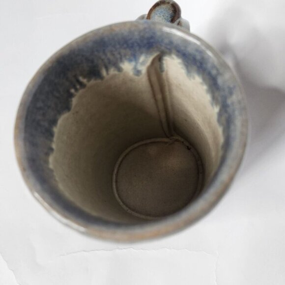 Stoneware Pottery Handcrafted Mug - Picture 6 of 8